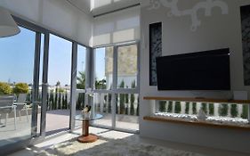 Belvilla By Oyo Villa Betty